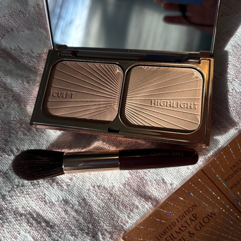 Film star Bronze and Glow Charlotte Tilbury